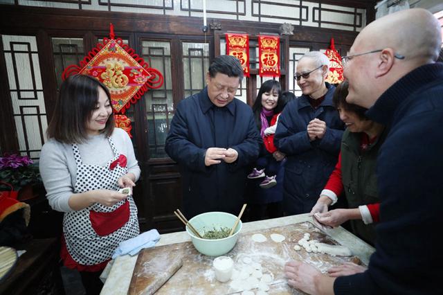 全球连线丨新华社记者说：习近平与人民在一起的春节暖心瞬间
