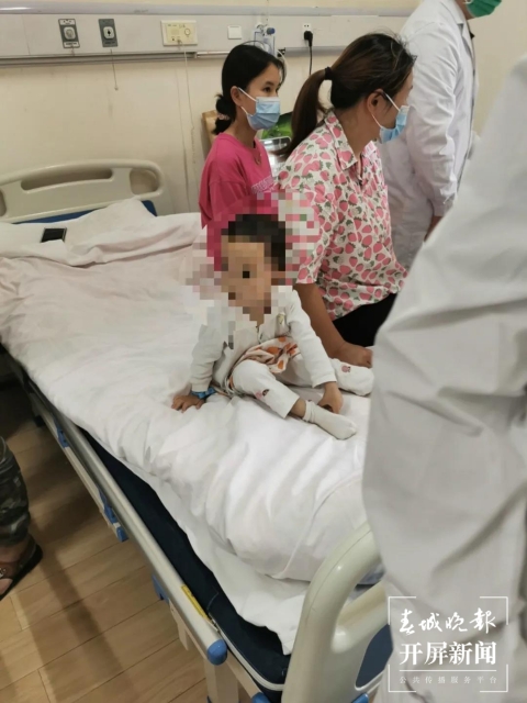 云南省第三人民医院肝胆胰外科 完成全省首例小儿先天性巨大膈疝修补术