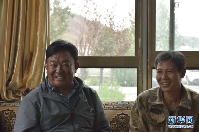 雪域欢歌70载·西藏启航新时代｜互帮互学 携手并进——西藏百姓的民族团结情
