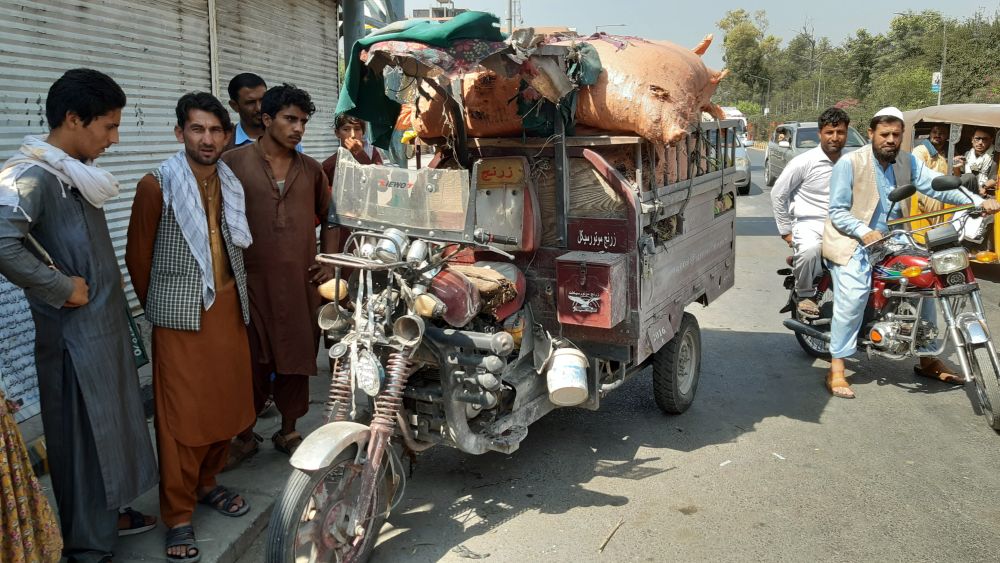 阿富汗东部爆炸袭击致1死7伤
