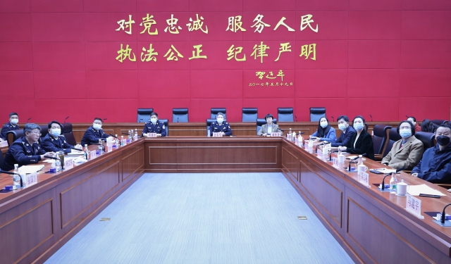 云南省公安厅举办“向人民报告”主题活动 庆祝第二个中国人民警察节（供图）