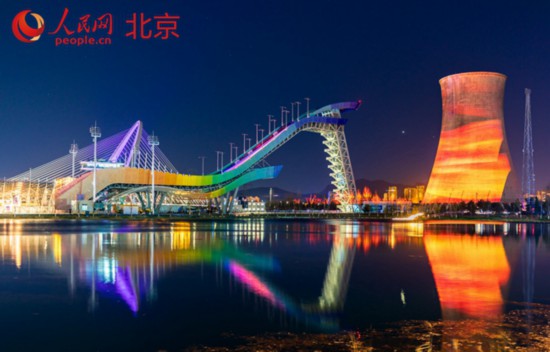 “冷资源”拉动“热经济” 北京首钢园打造新时代城市新地标3.jpg