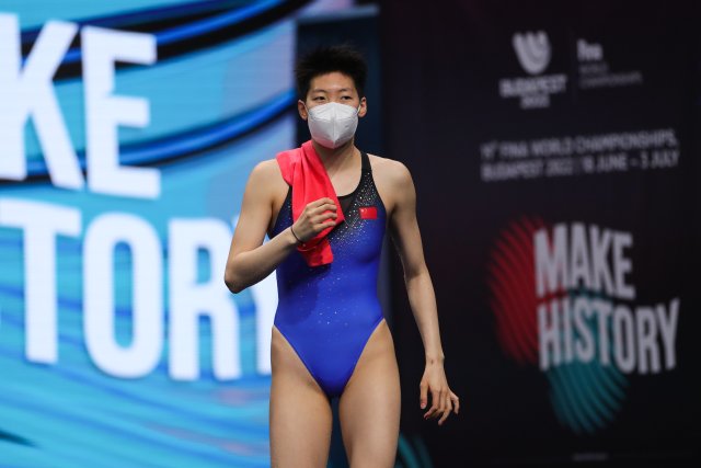 跳水——李亚杰获女子1米板冠军