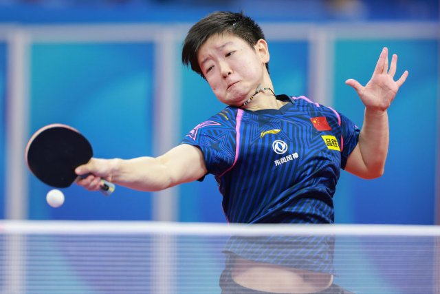 第56届世乒赛，中国男、女队同迎三连胜2.jpg
