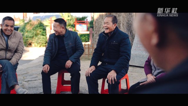 五集政论片《中国的民主》第一集《选想选的人》6.jpg