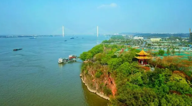 江苏：水清岸绿、鱼翔浅底，努力建成美丽中国的省域范例.png