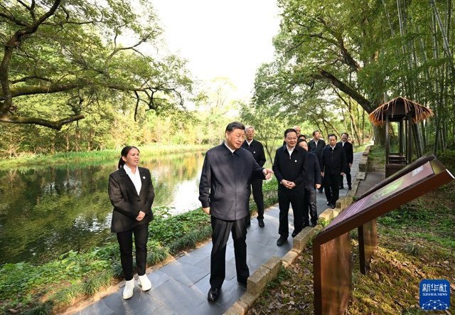 习近平在江西考察